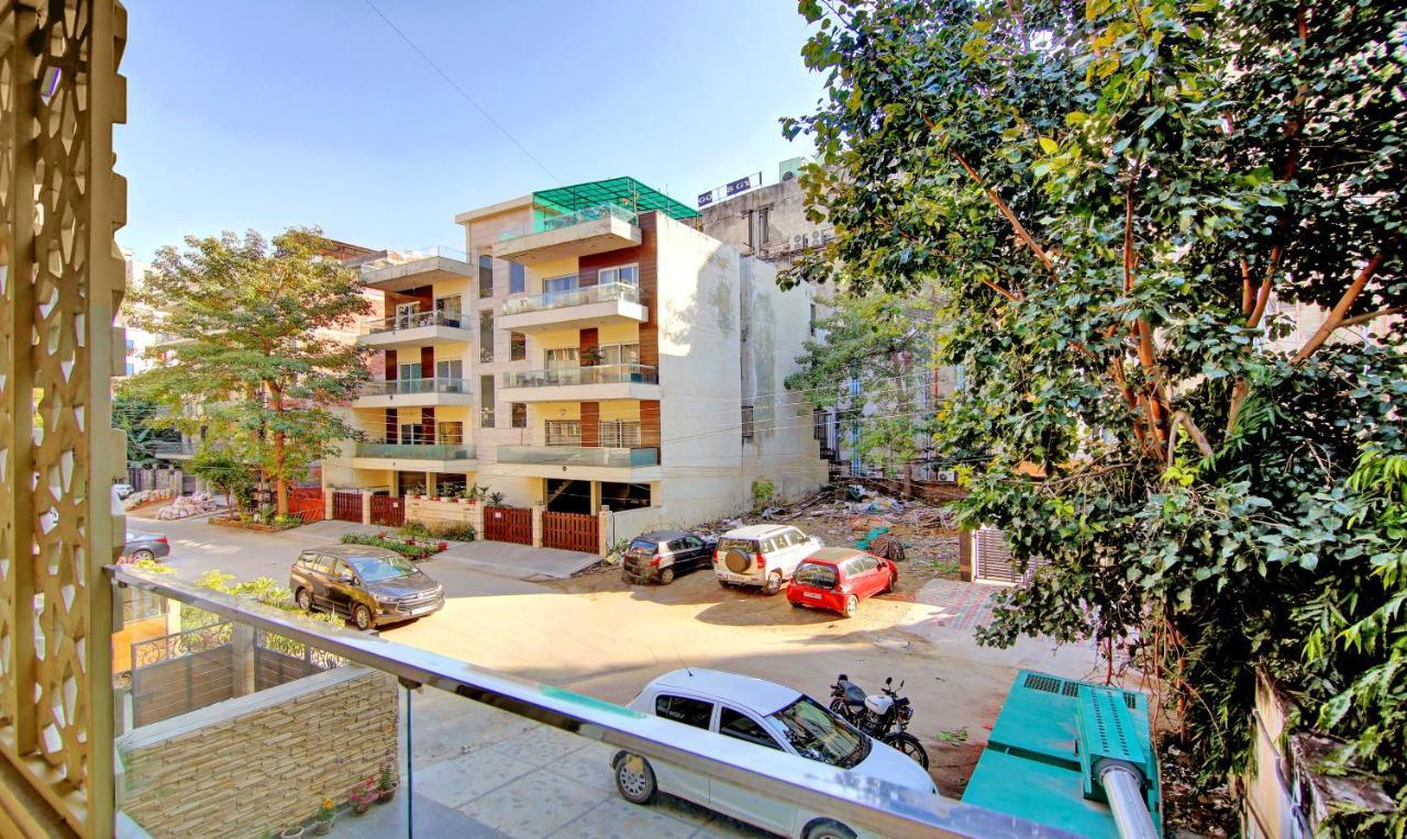 Treebo Sai Village Gold Souk - Sec 43 Гургаон Екстериор снимка