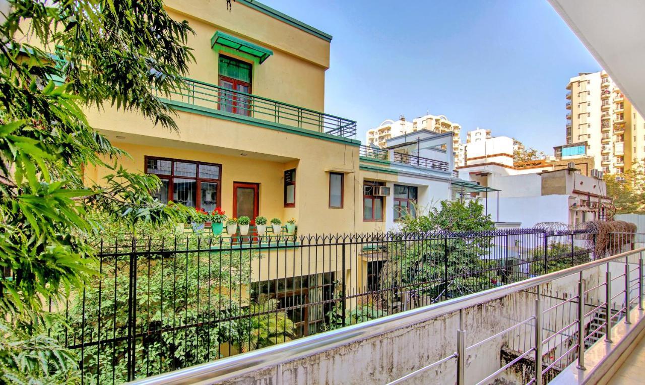 Treebo Sai Village Gold Souk - Sec 43 Гургаон Екстериор снимка