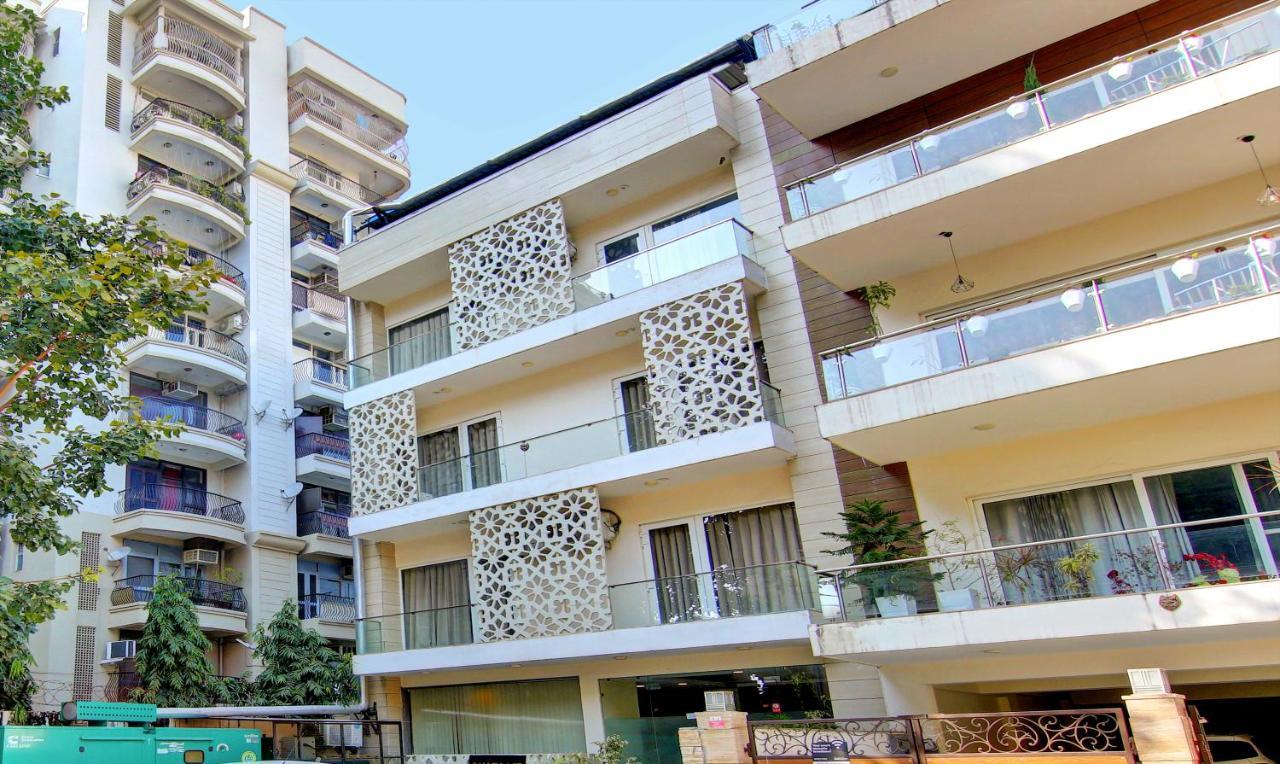 Treebo Sai Village Gold Souk - Sec 43 Гургаон Екстериор снимка