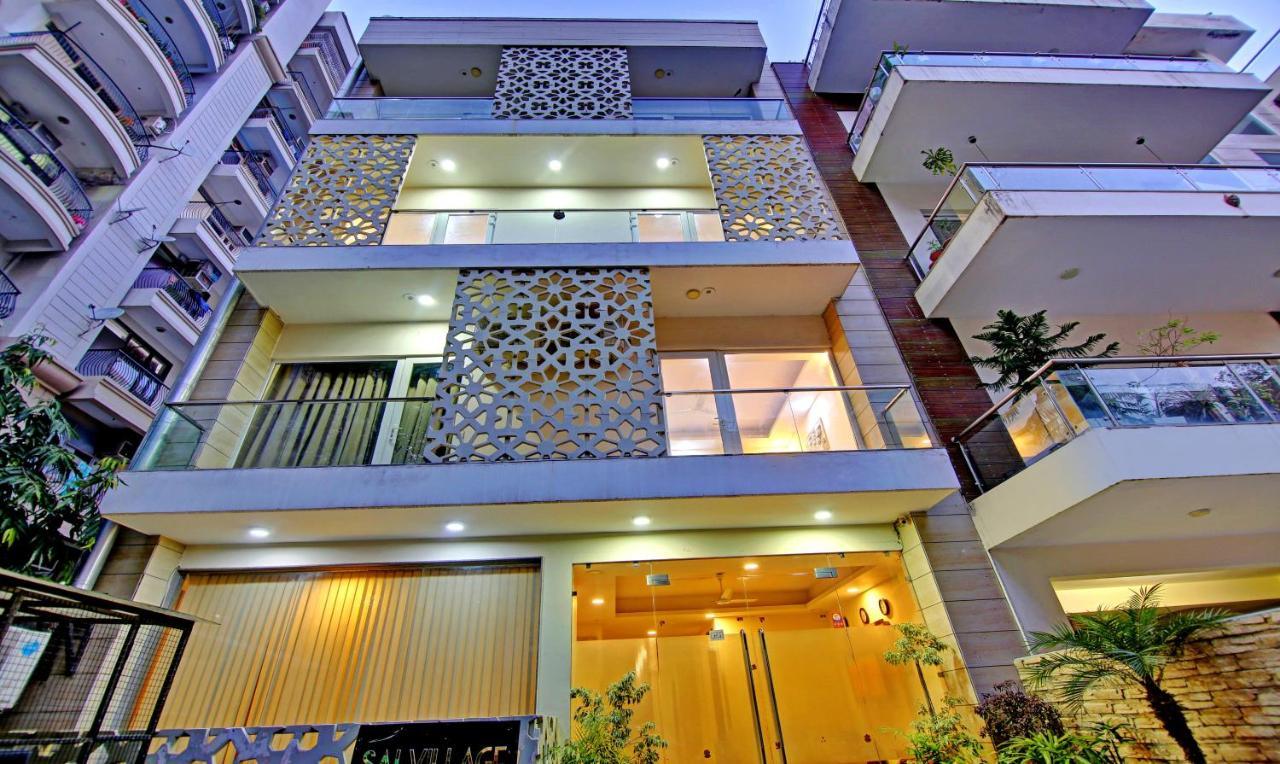 Treebo Sai Village Gold Souk - Sec 43 Гургаон Екстериор снимка