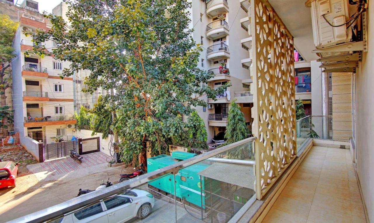 Treebo Sai Village Gold Souk - Sec 43 Гургаон Екстериор снимка