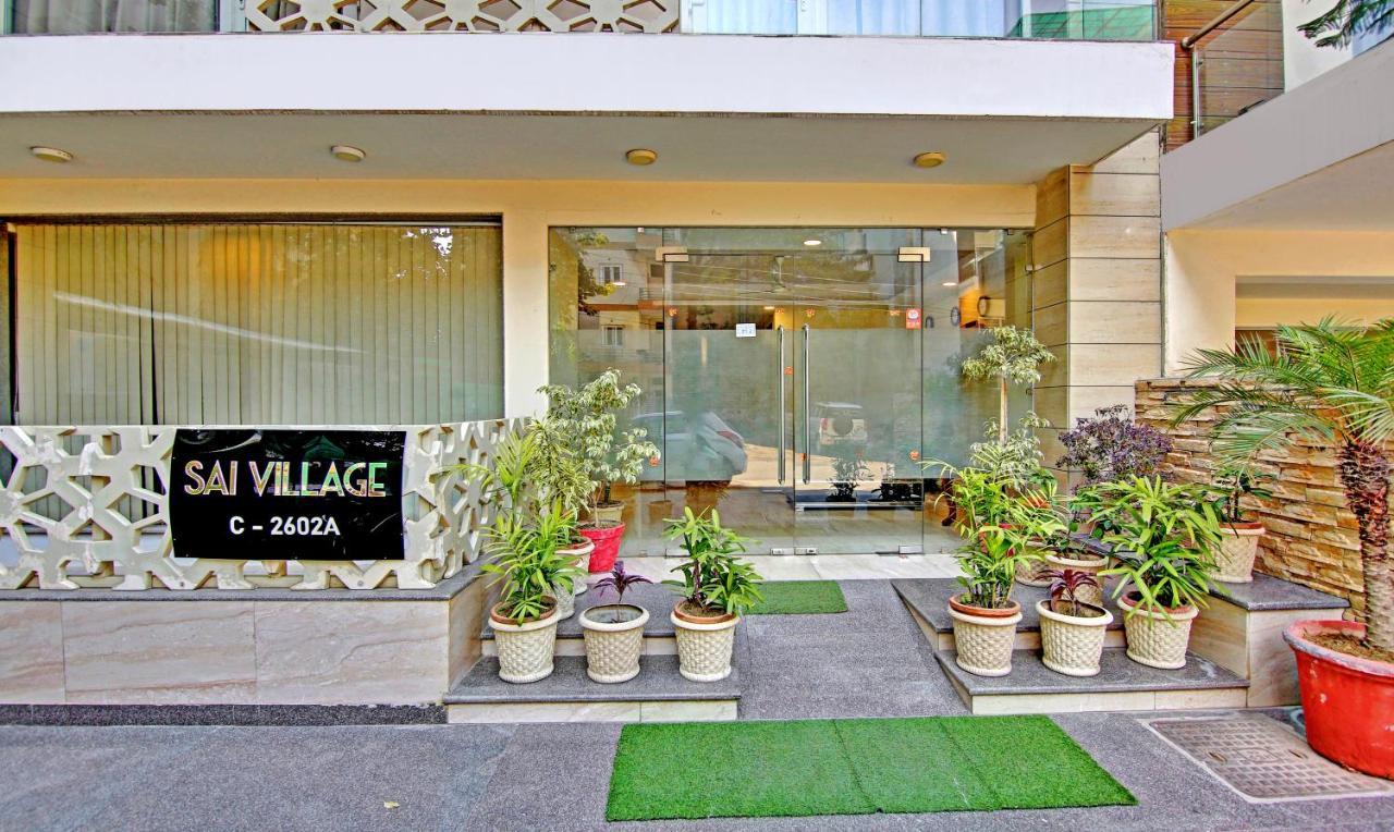 Treebo Sai Village Gold Souk - Sec 43 Гургаон Екстериор снимка